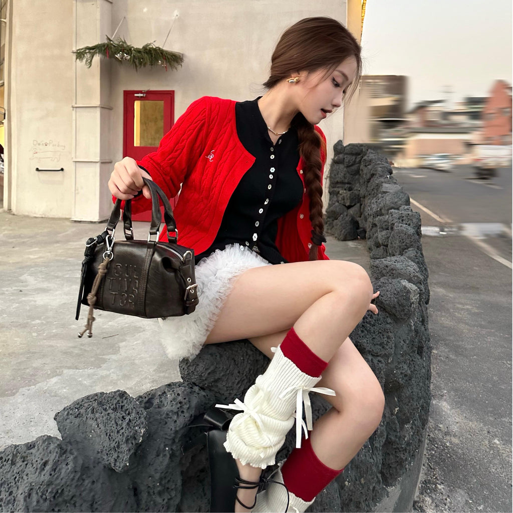 CULTIVATOR YS-24111 Mini Boston Bag Brown - Model in Red Cardigan with Bag