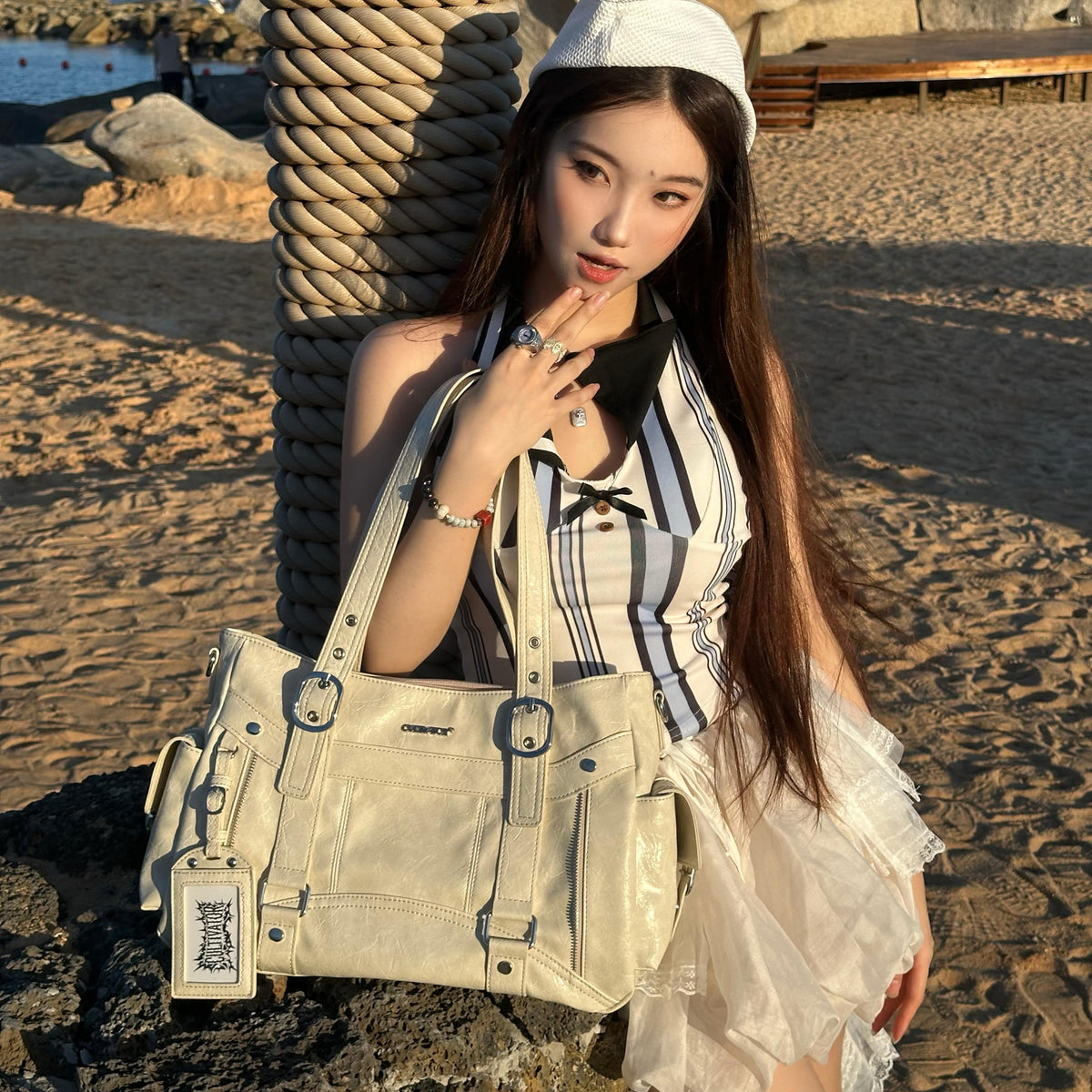 CULTIVATOR YS-25032 Moto Cargo Large Shoulder Bag White - Beach Model Close-up
